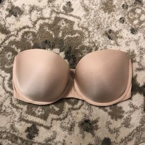 Victoria’s Secret Strapless Push Up Bra 34DD